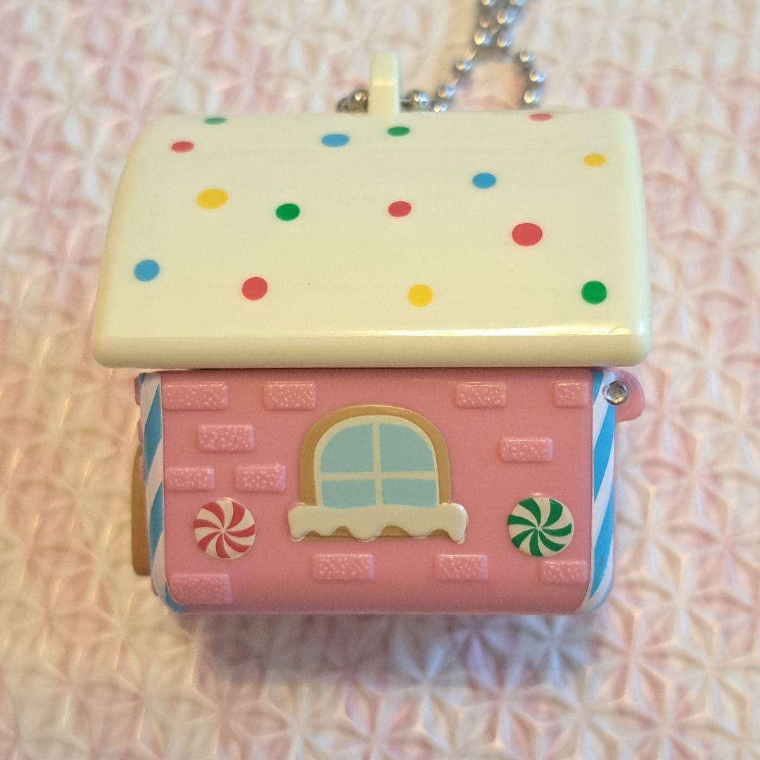ミニーマウス お菓子の家 キーホルダー キーチェーン　スイーツ　Disney