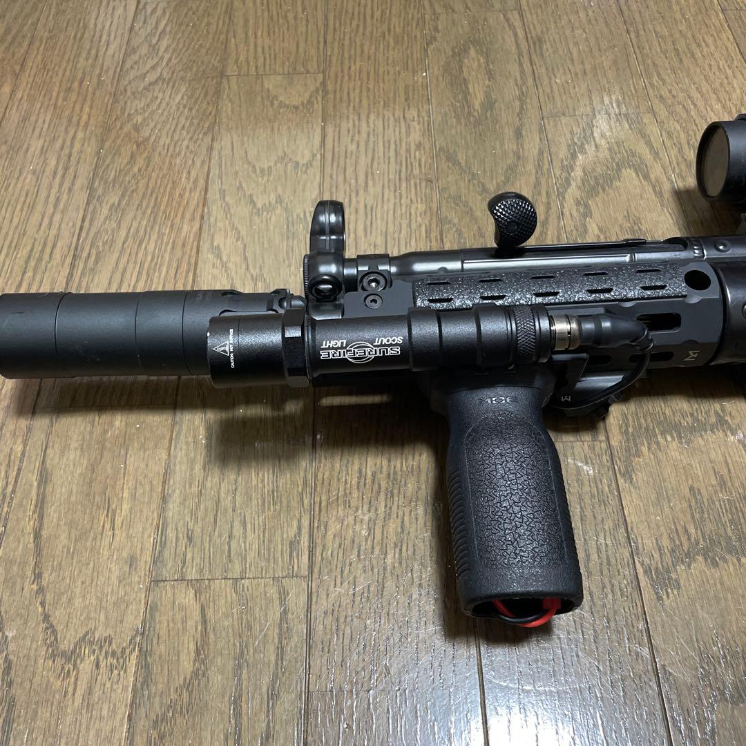 MP5 次世代電動ガン ブラック スコープ付き