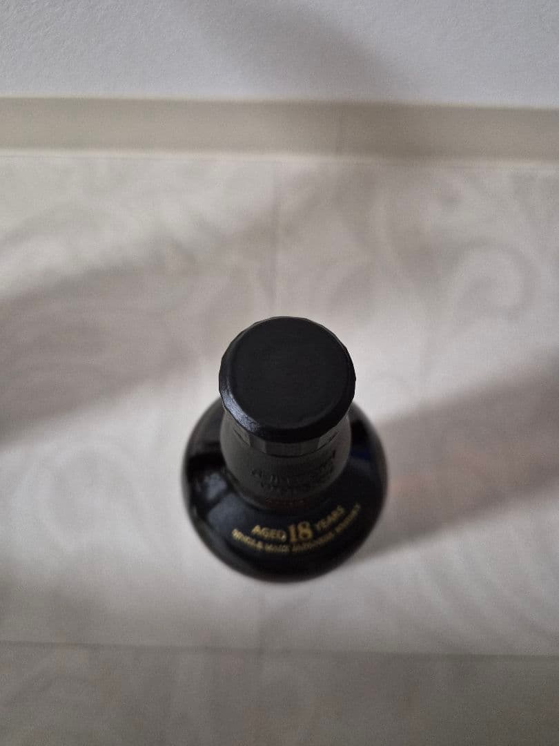 山崎 18年 シングルモルトウイスキー 750ml