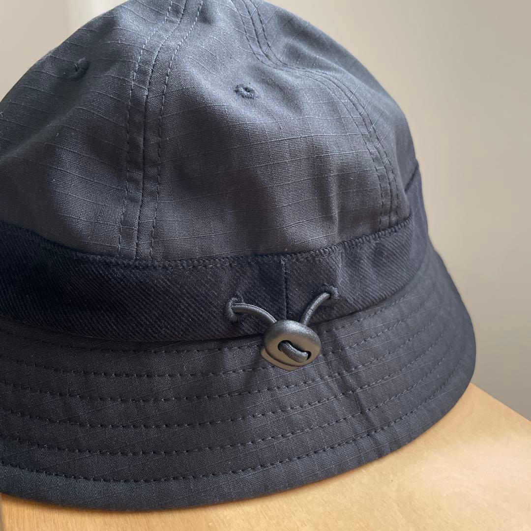 スケートボード Magenta Script Bucket Ripstop Hat