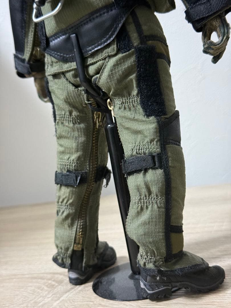 希少 1/6 ミリタリー フィギュア ハートロッカー 爆弾処理班 ホットトイズ