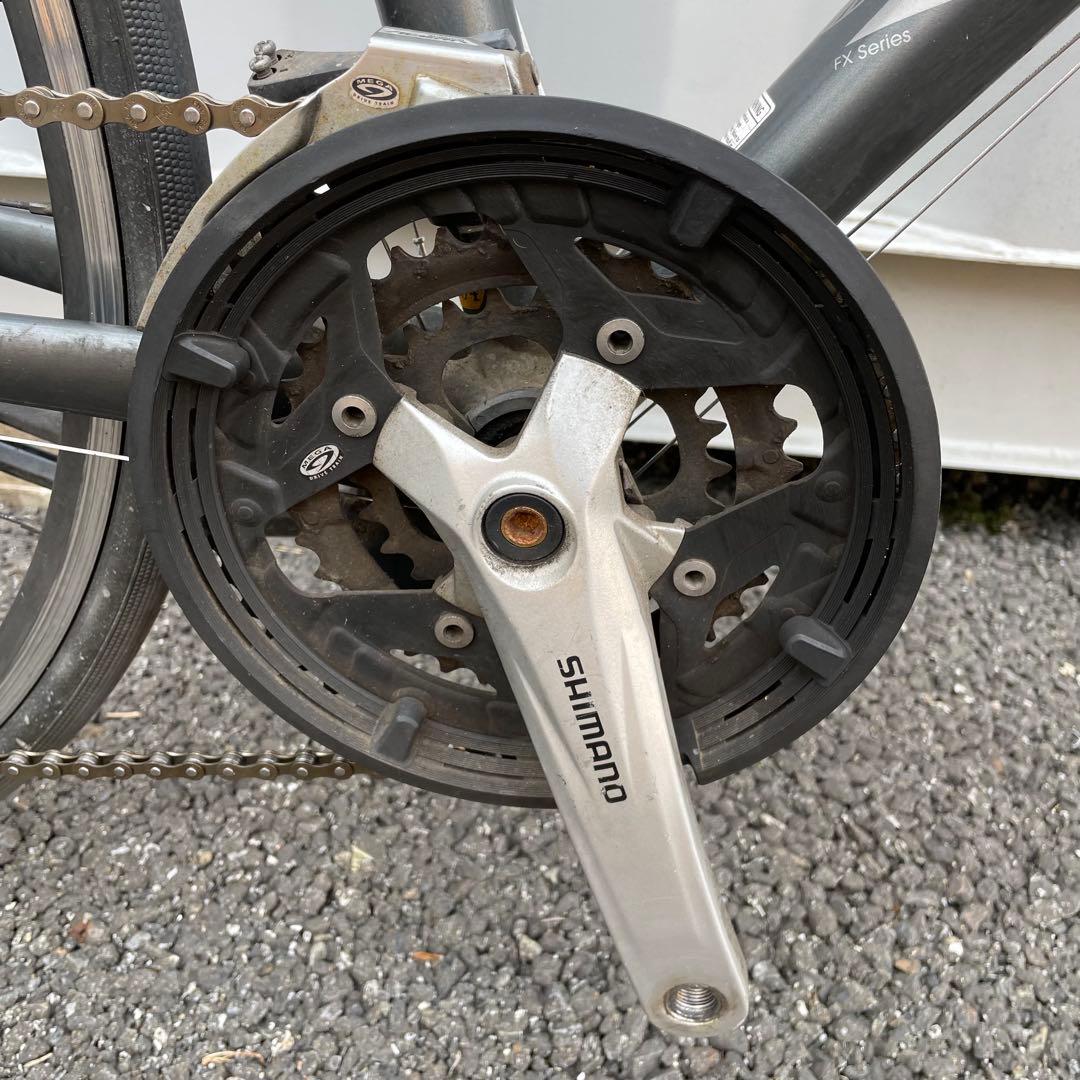 クロスバイク FX7.4 身長165-175cm 定価8万円