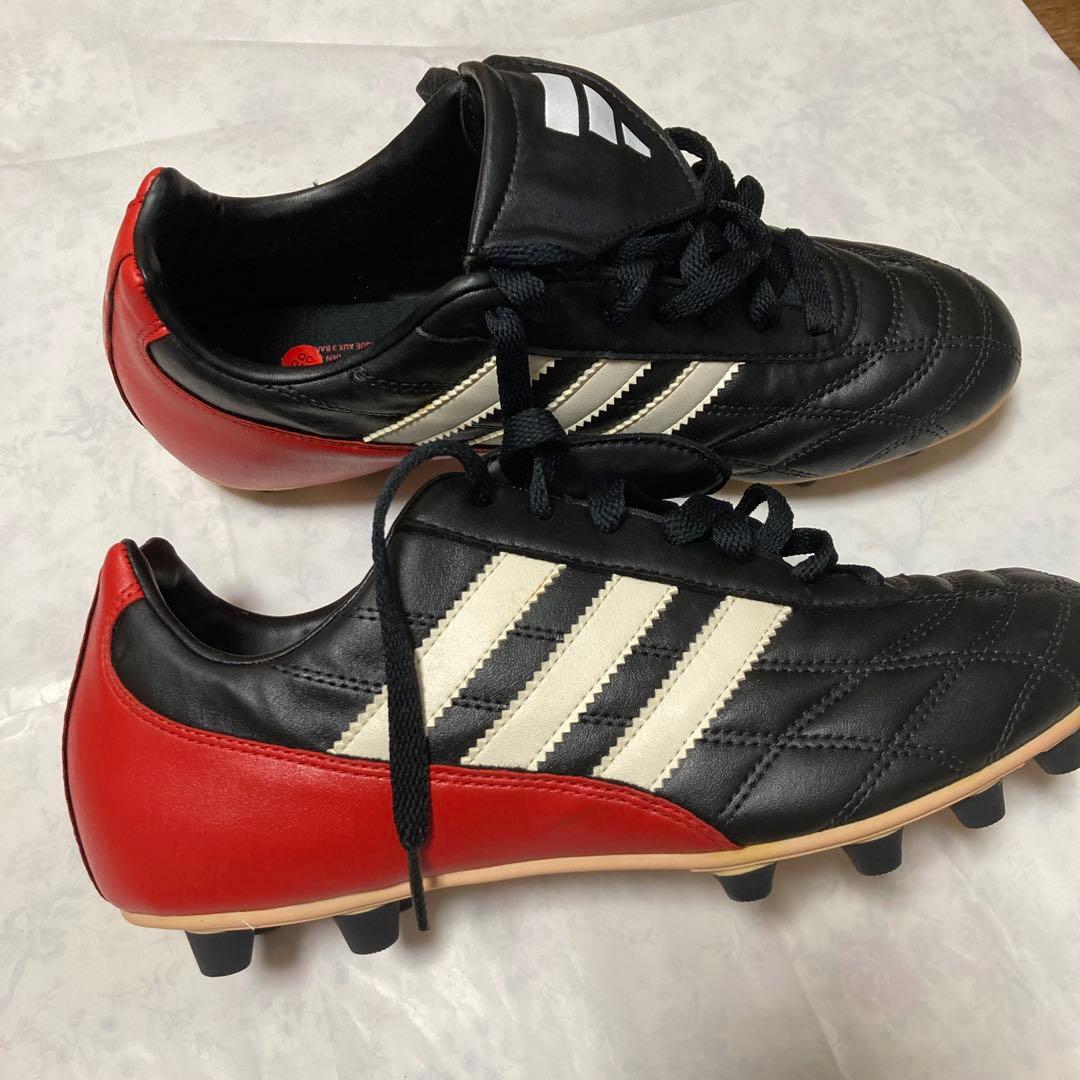 adidas サッカーシューズ 黒/赤