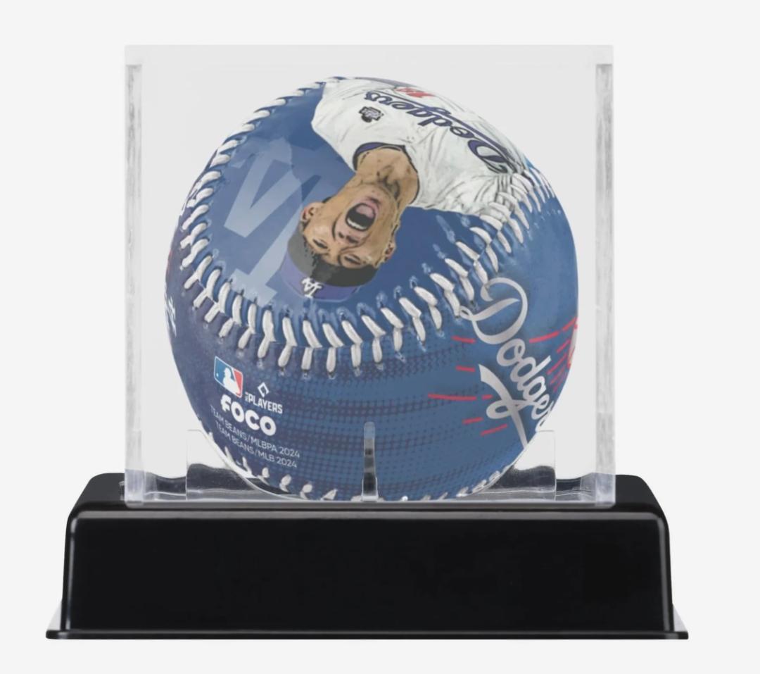 山本由伸 ドジャース世界一記念ボール 524個限定/ケース/スタンド/段ボール付