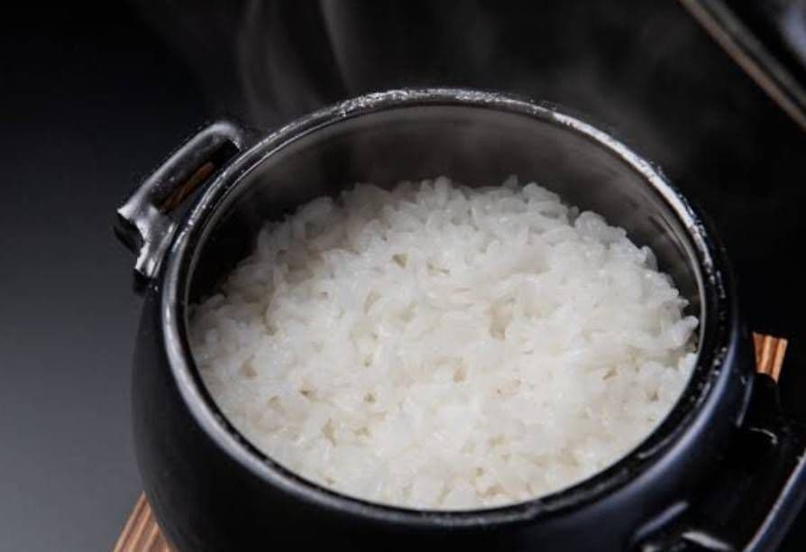 カ*ラ様 コシヒカリ 令和７年 20キロ 新鮮白米 減農薬 精米済み