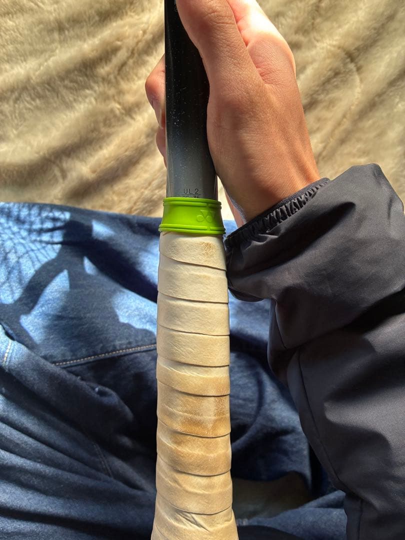 ヨネックス　ボルトレイジ8v UL2