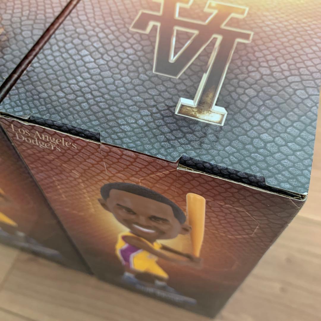 激レア Kobe Bryant Bobblehead Dodgers 限定モデル