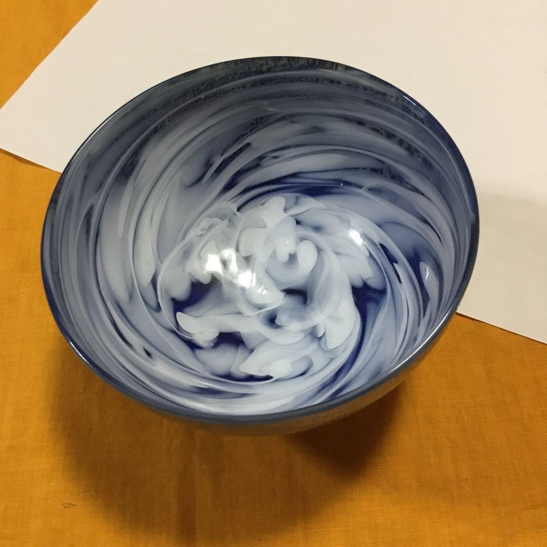 ガラスの抹茶茶碗 菊池正博さん