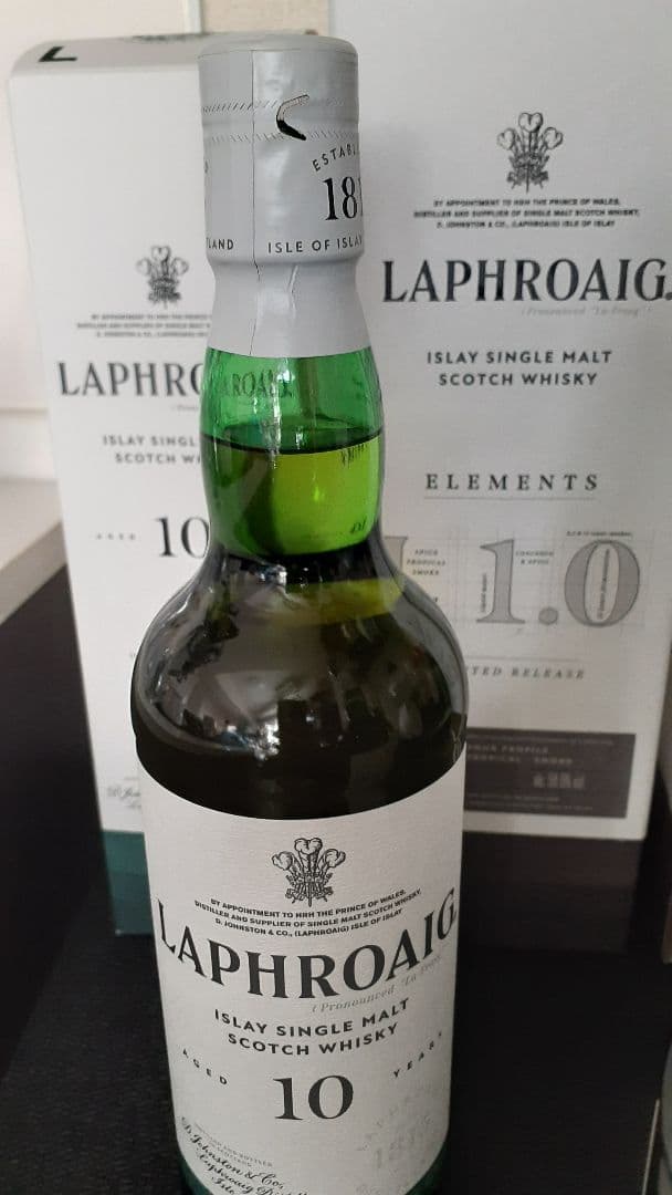 【新品】ラフロイグ10年・エレメンツ L1.0・L2.0 カーディス 4本セット