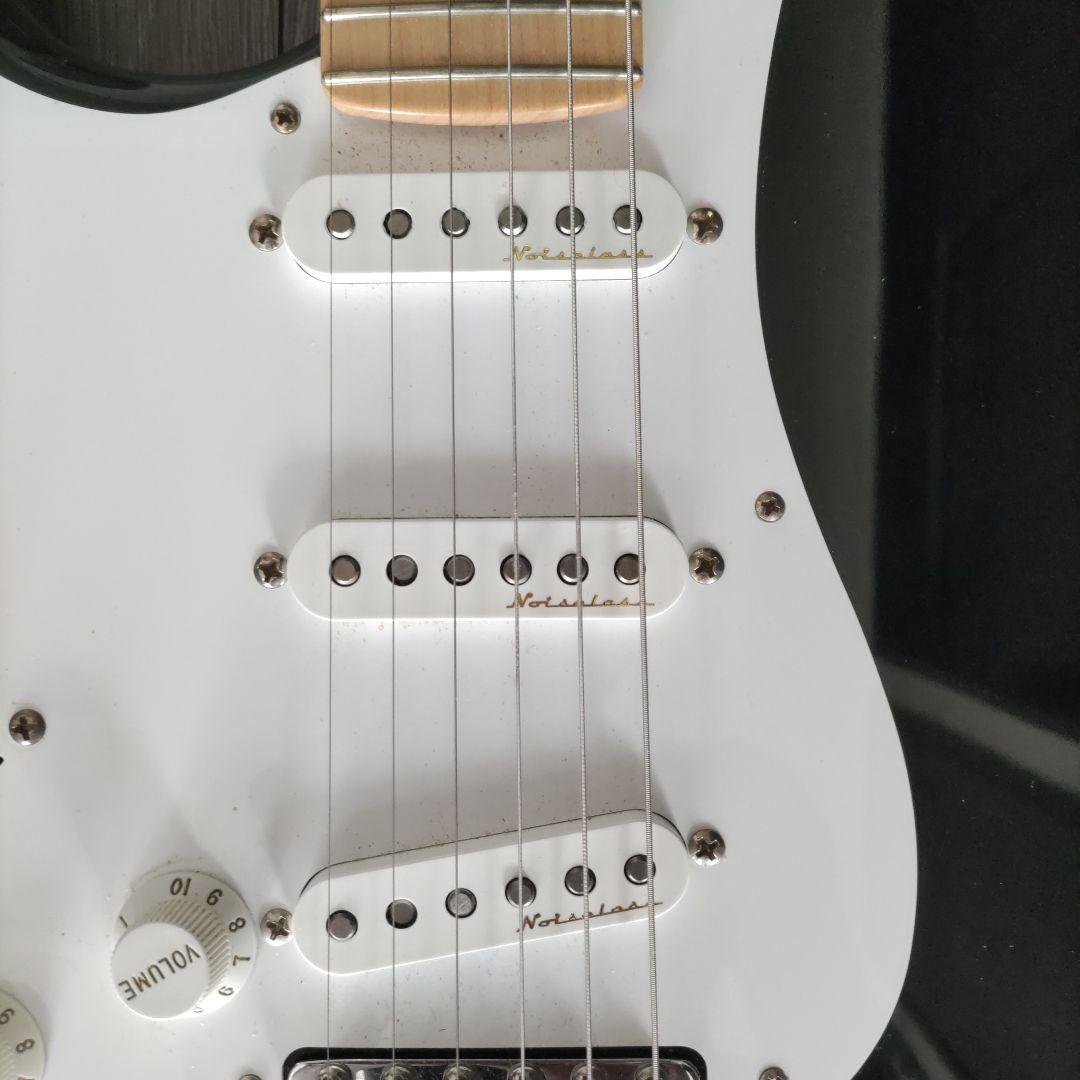 ギター　レフティ　Fender　エリック・クラプトン　ブラッキー