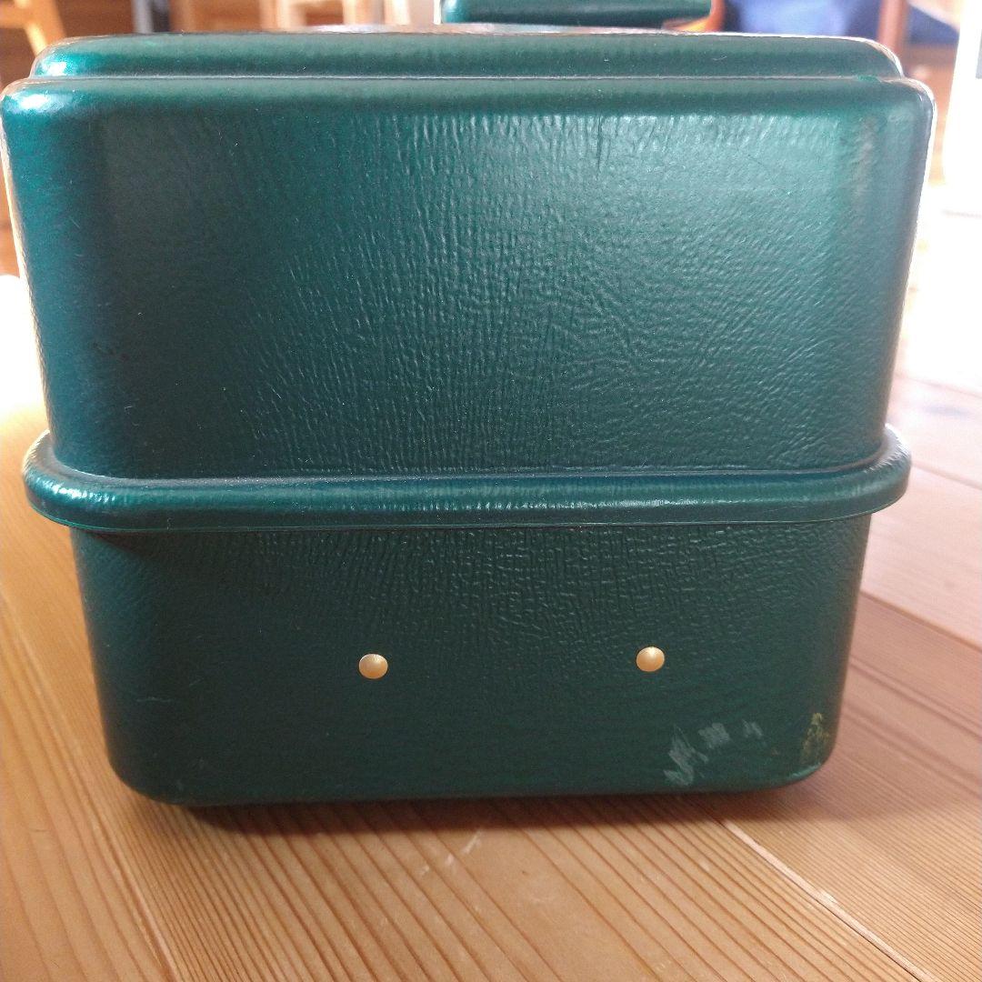 アムコ　UMCO タックルボックス 133U 緑