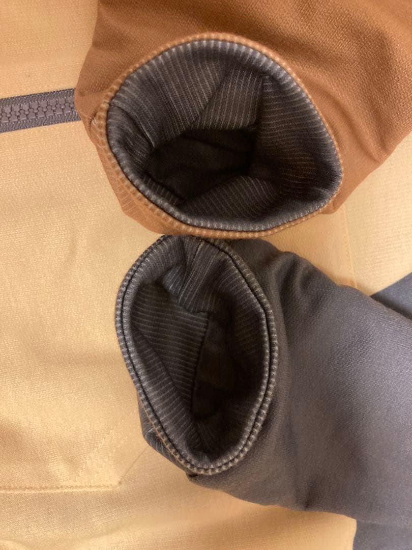 1回使用‼️✳️モルペコリバーシブルパーカー✳️ポケモンセンター公式‼️仮装Mハロウィン