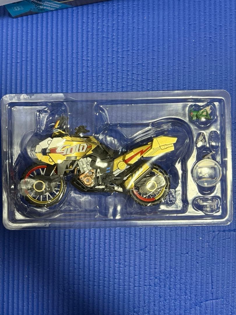 仮面ライダーガッチャード　フィギュアーツ セット