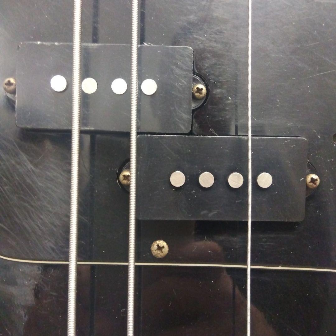 トーカイの「ハードパンチャー」エレキベース