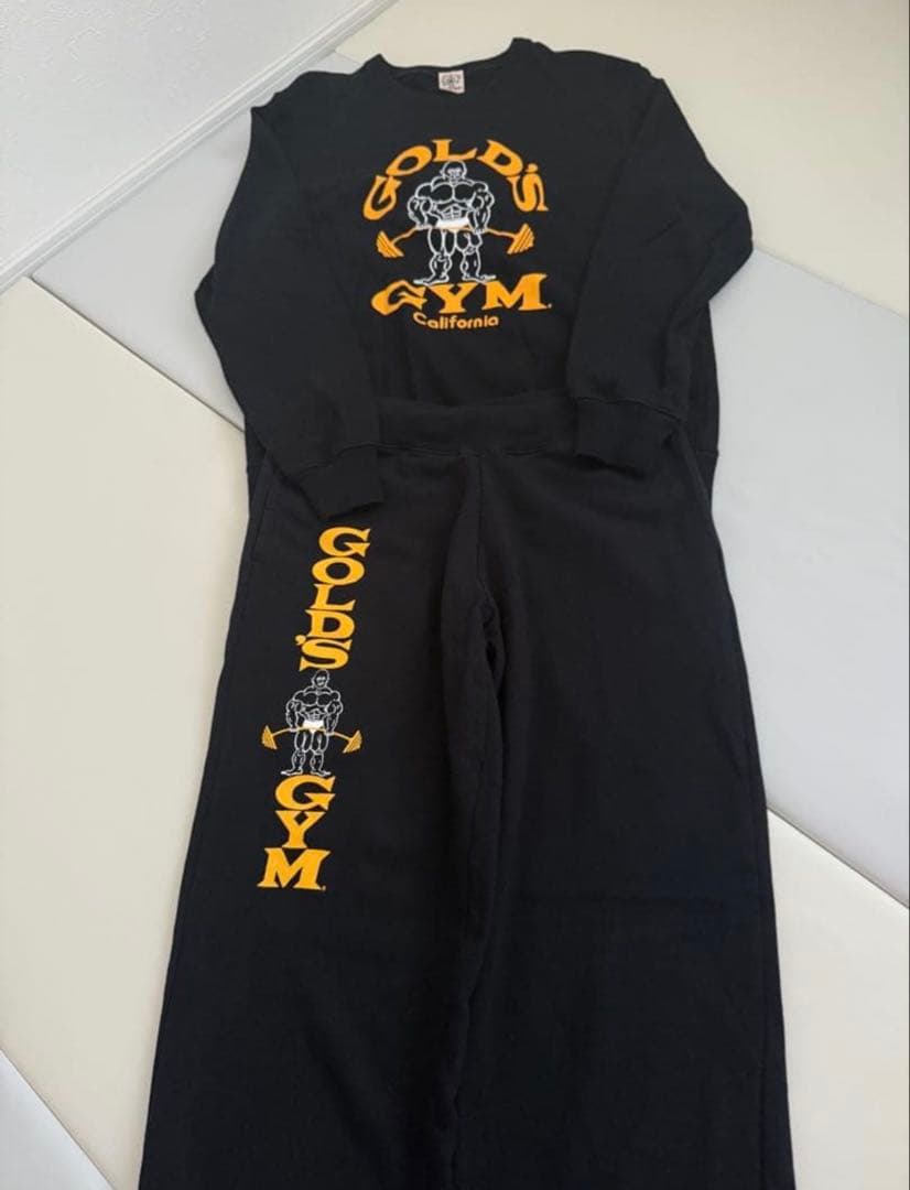 ゴールドジム スウェット セットアップ