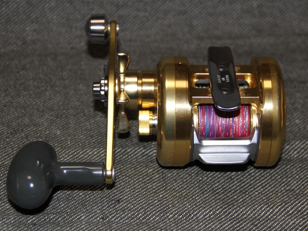 DAIWA　ミリオネア　CV-Z250SF 　　　外箱、専用袋、取扱説明書