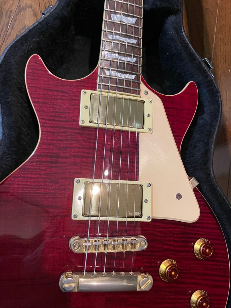 ESPのLTDブランド KIRK HAMMETTモデル KH-DC EMG