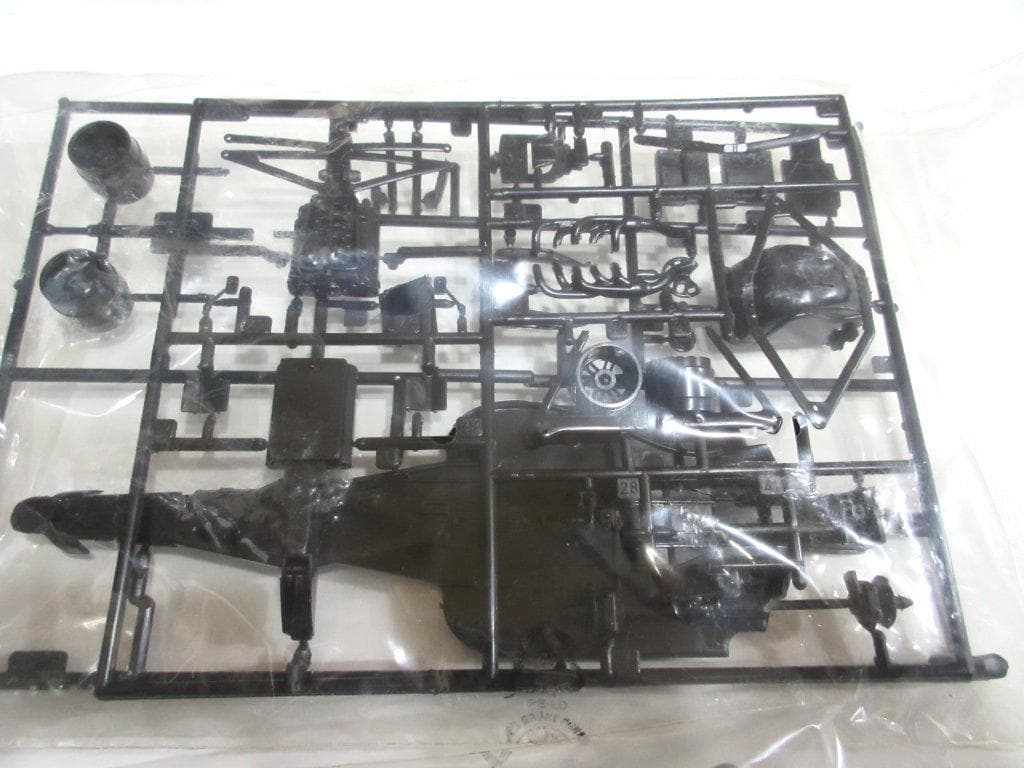 レアパーツ付き！ マクラーレンMP4-12&13 テスト仕様＆日本GP仕様！