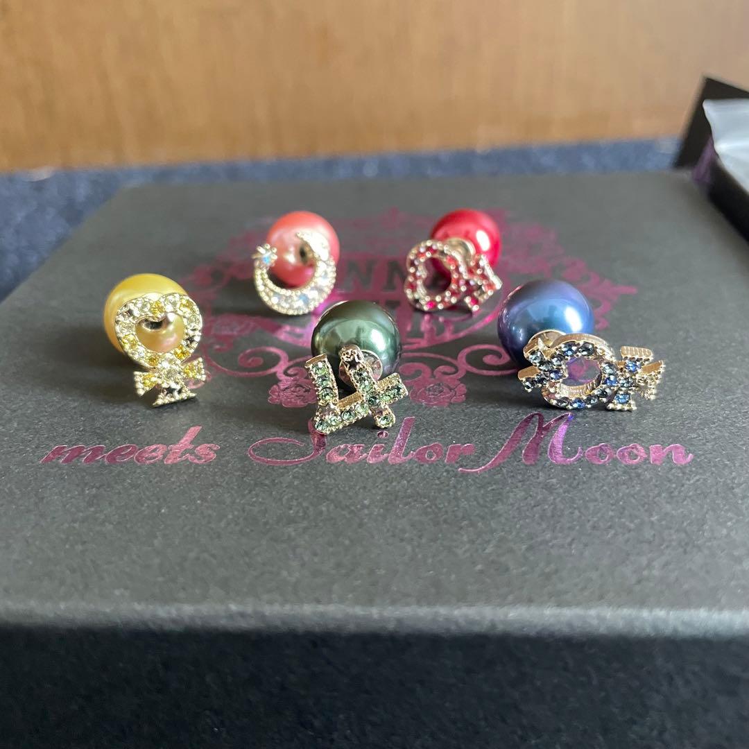***様 セーラームーン パールキャッチピアス 伊勢丹 ANNA SUI アナス