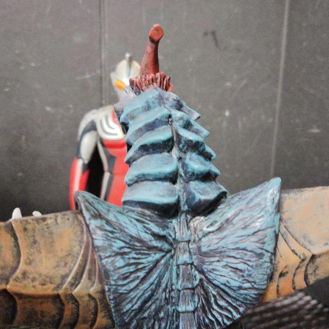 SEA確認画像ウルトラ怪獣旧型ソフビリドリアスと愉快な仲間達