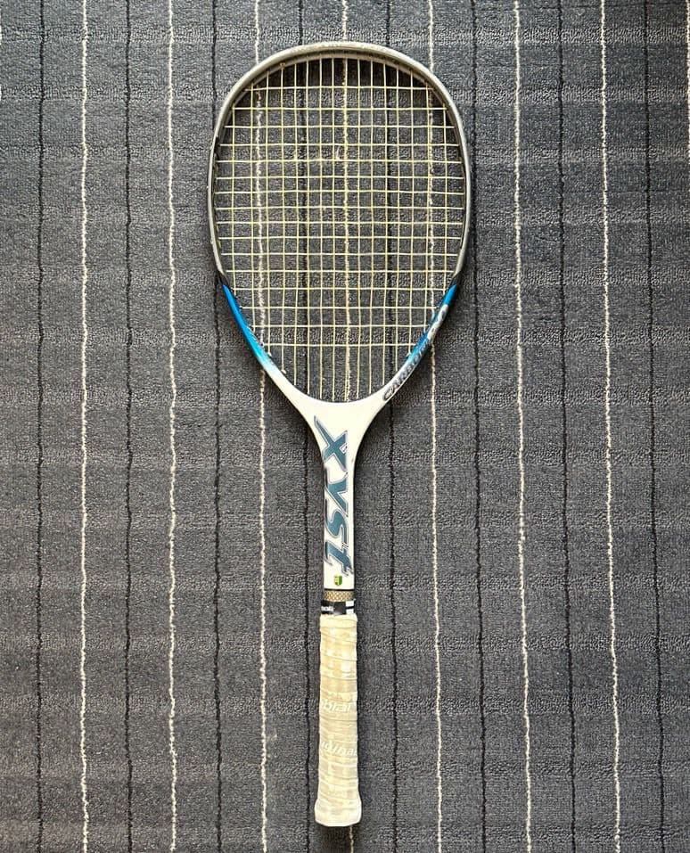 ミズノ　Xyst 軟式ラケット