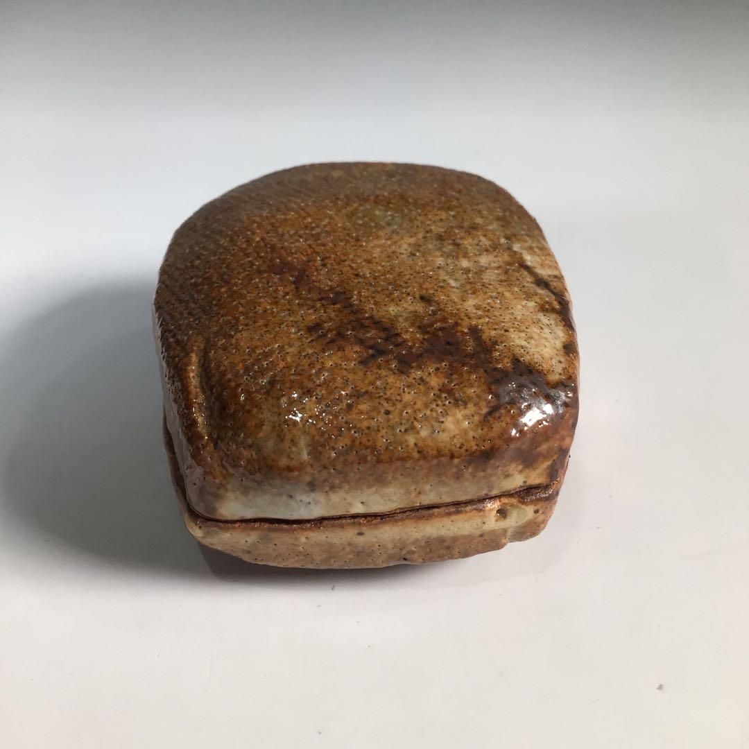 Ｎ７３０　香合　『渋草焼』『渋草柳造作』『四方香合』　共箱　茶道具