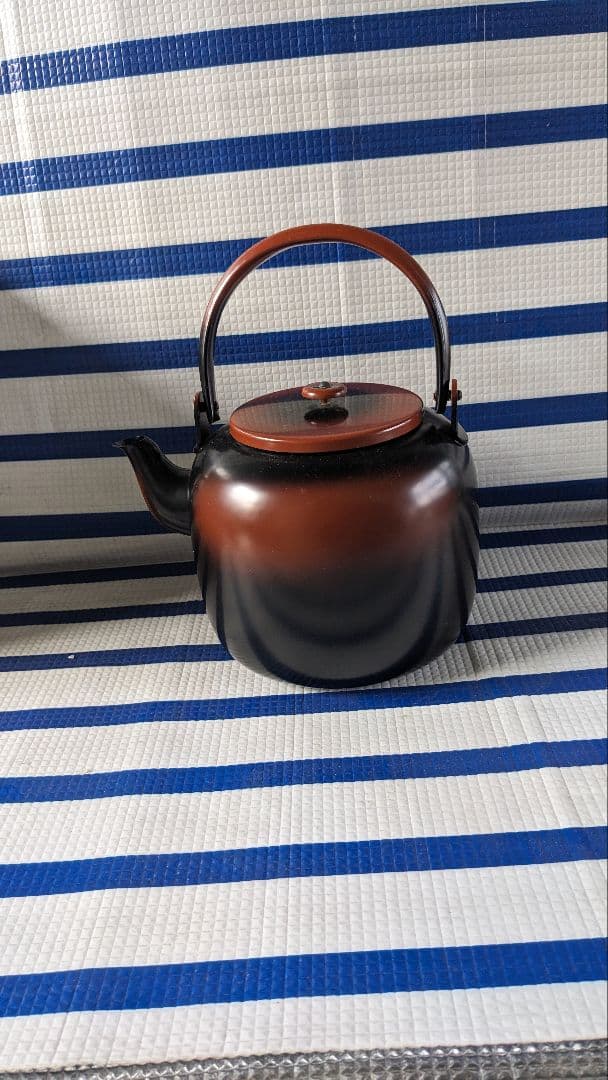 腰黒やかん　昭和レトロ