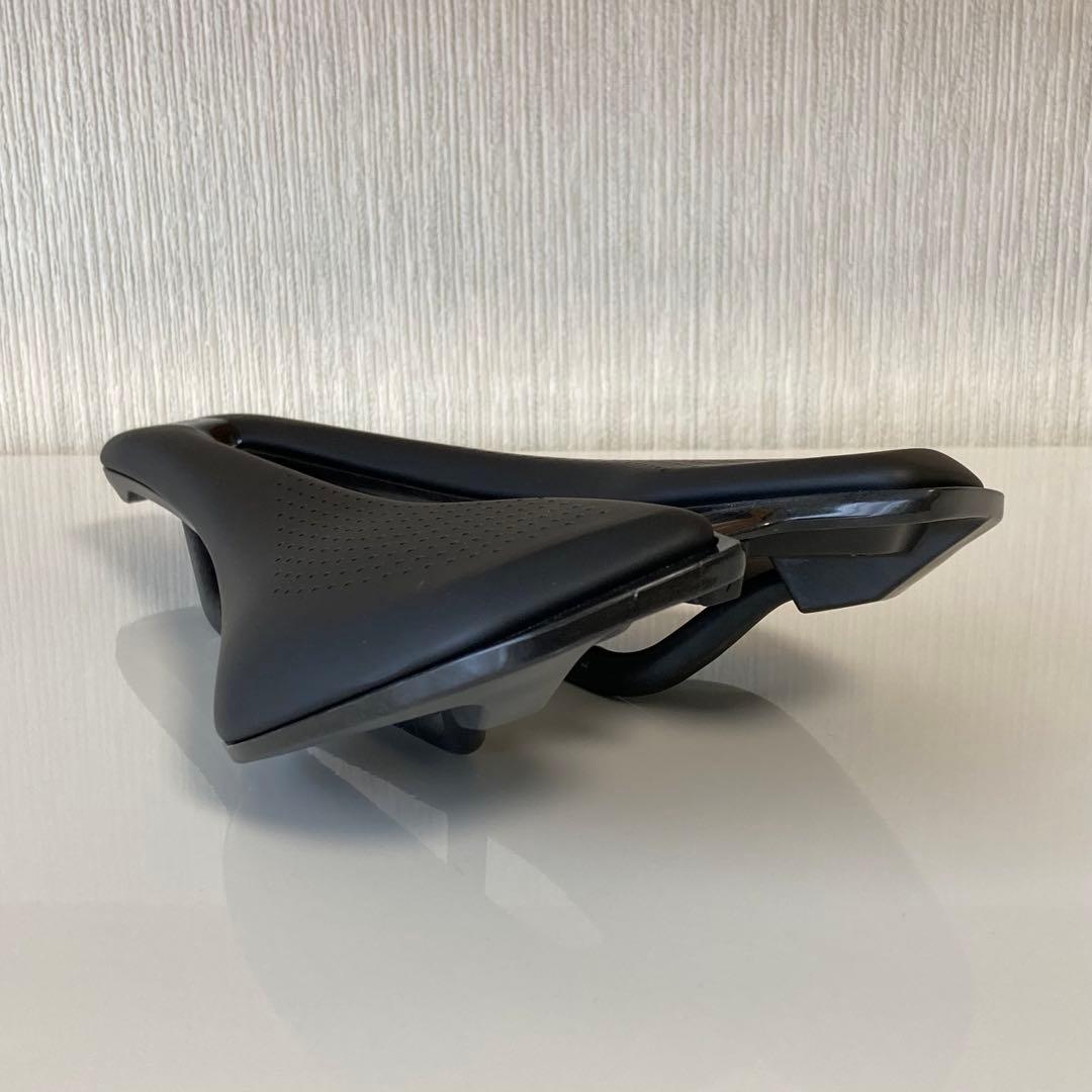 【美品】Giant Fleet SLRサドル