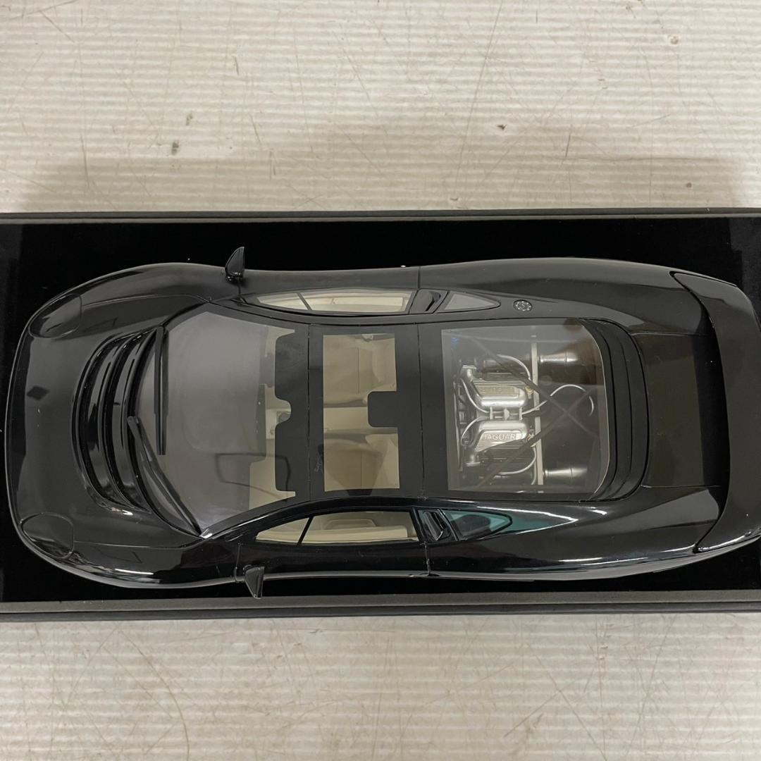 トップマルケス JAGUAR XJ 220 1/18 ミニカー Y0952