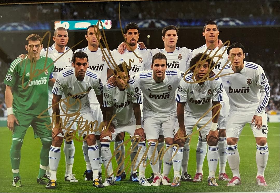 値下げ　レアルマドリード直筆サインフォト