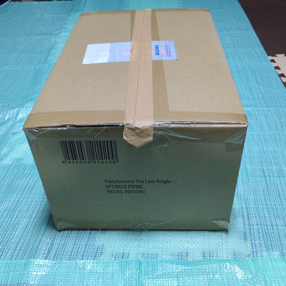 トランスフォーマーザラストナイト オプティマス（RETAIL EDITION）