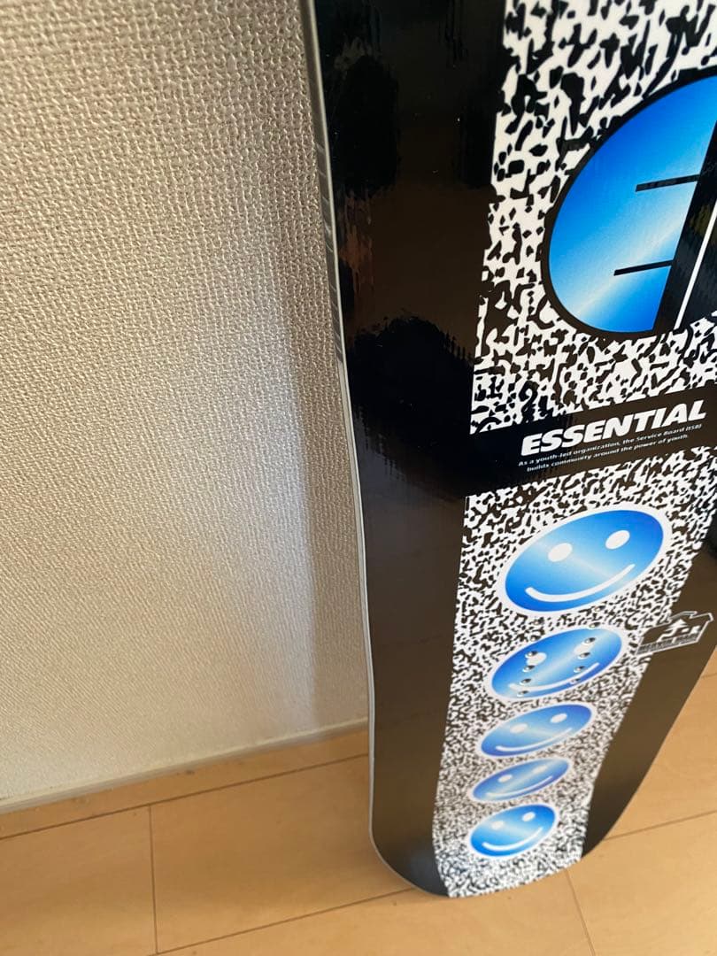 スノーボード GNU board 23.24 ESSENTIAL 153