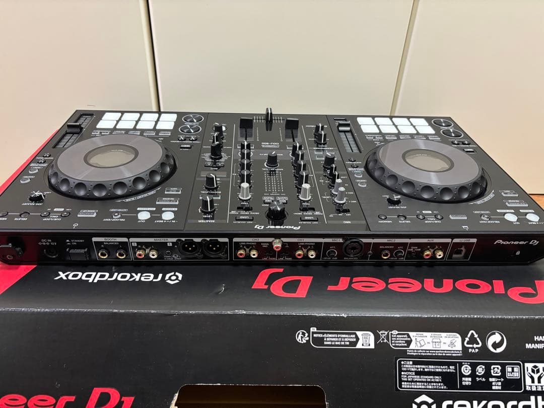 Pioneer DJ DDJ-800 コントローラー　デッキセーバー付き