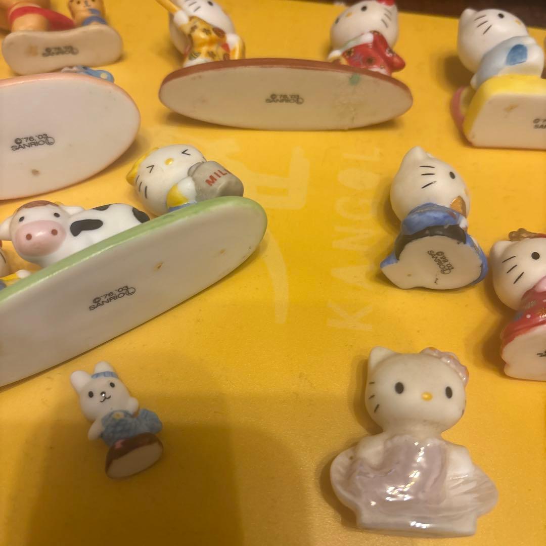 千趣会　ハローキティ 陶器製フィギュア　１３個