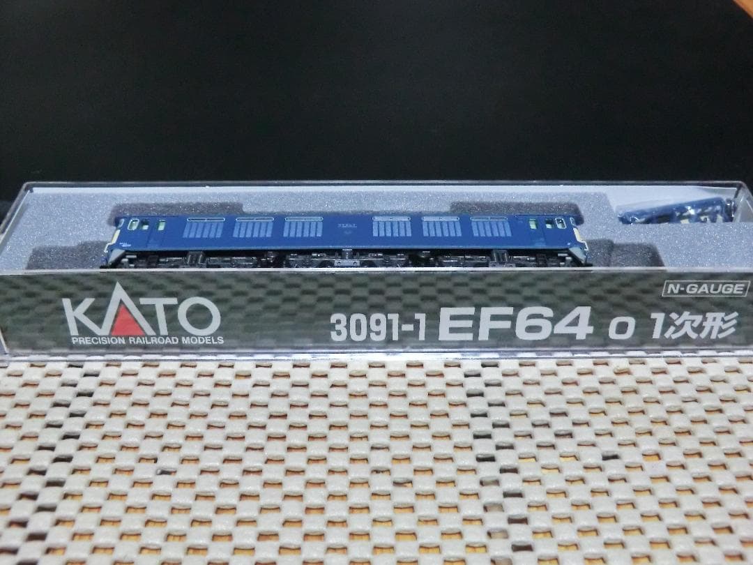 3点、MICROACE コキ60000+国鉄コンテナ+KATO EF64-0