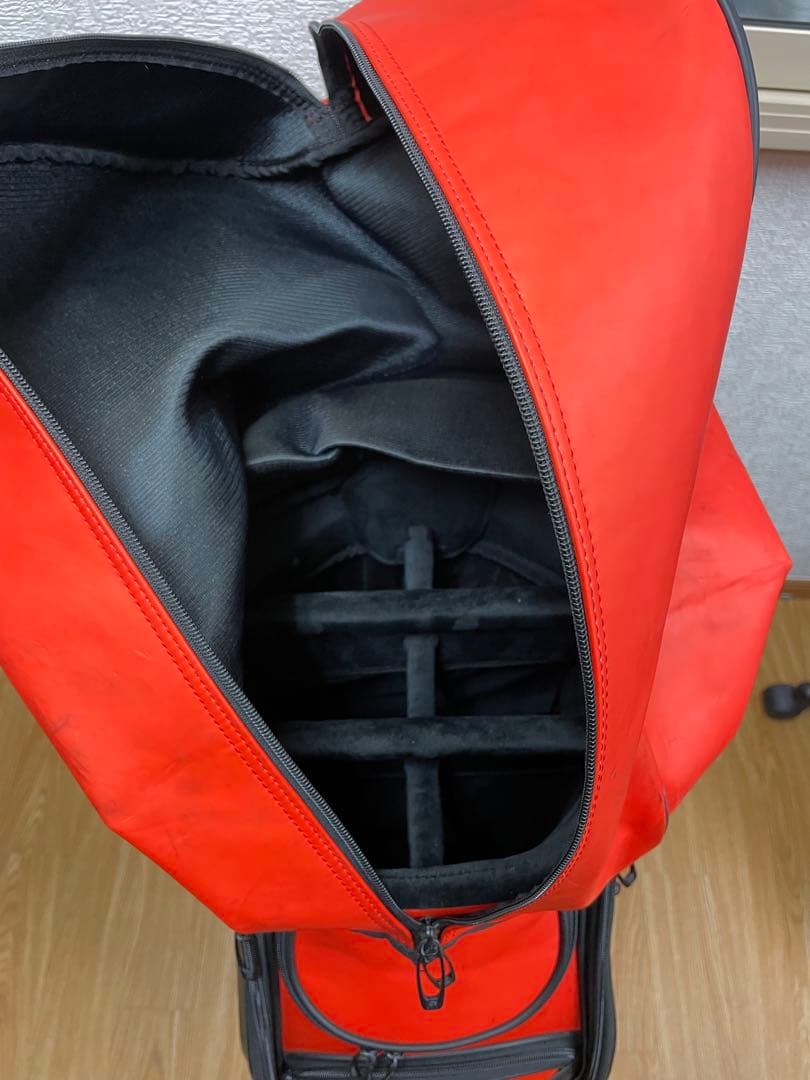 TaylorMade ゴルフキャディバッグ