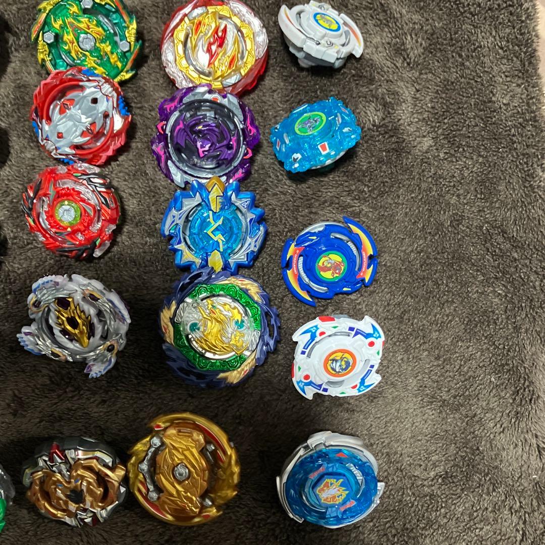 ベイブレードバースト　まとめ売り　バラパーツ付き
