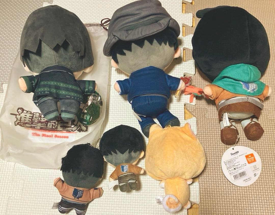 進撃の巨人 リヴァイ ぬいぐるみ まとめ売り