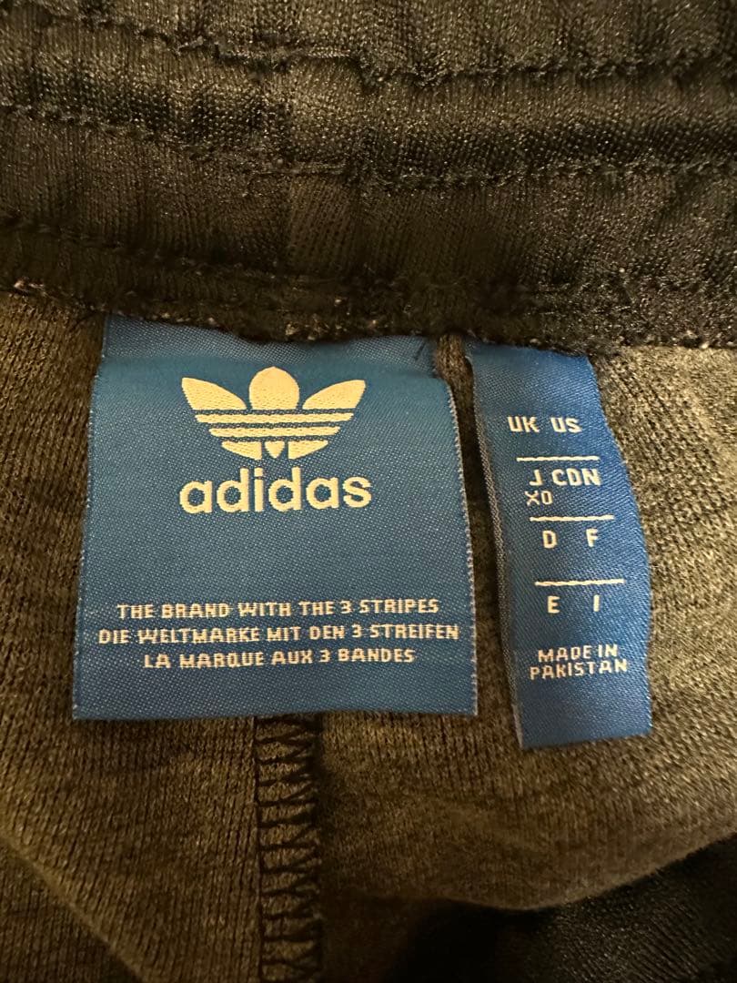 adidas アディダス トラックジャケット トラックパンツ セットアップ 黒