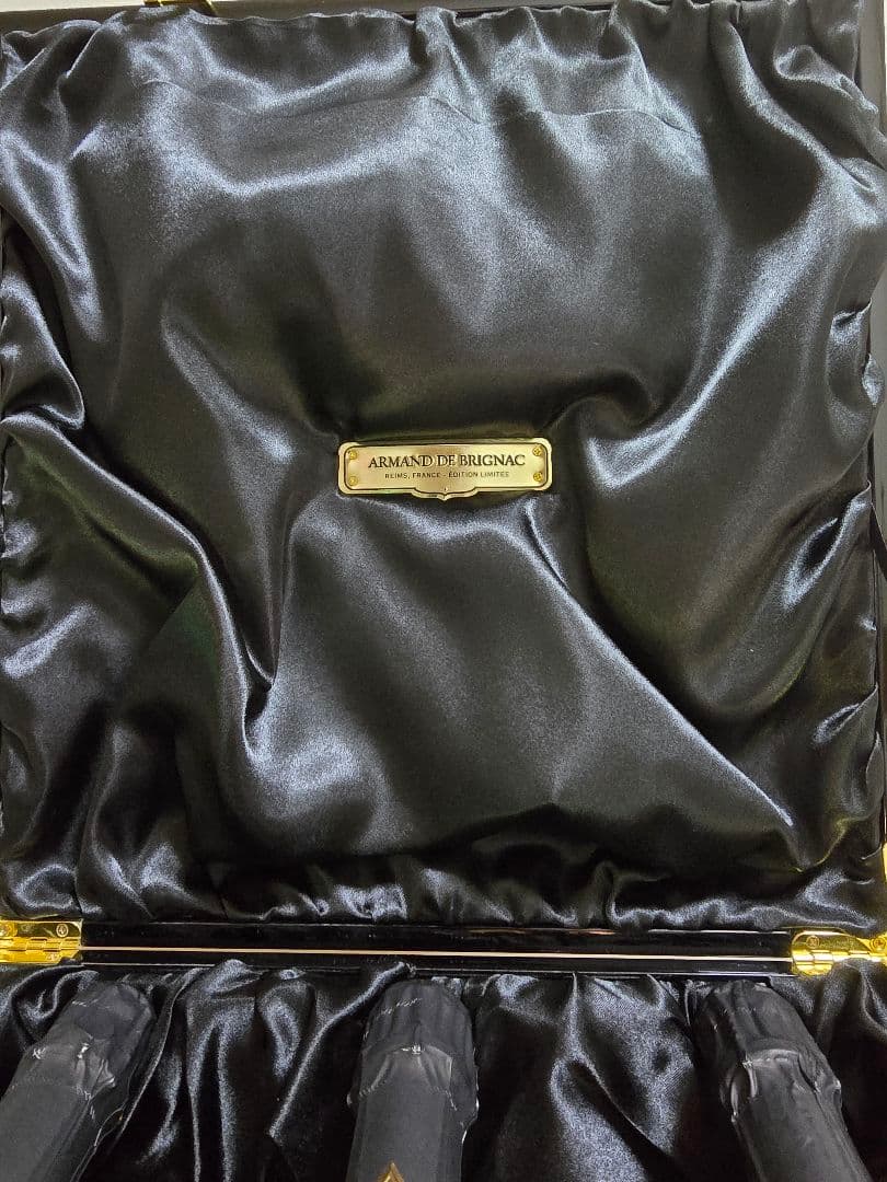 アルマンド アタッシュケース 信号機 Armand 純正ケース