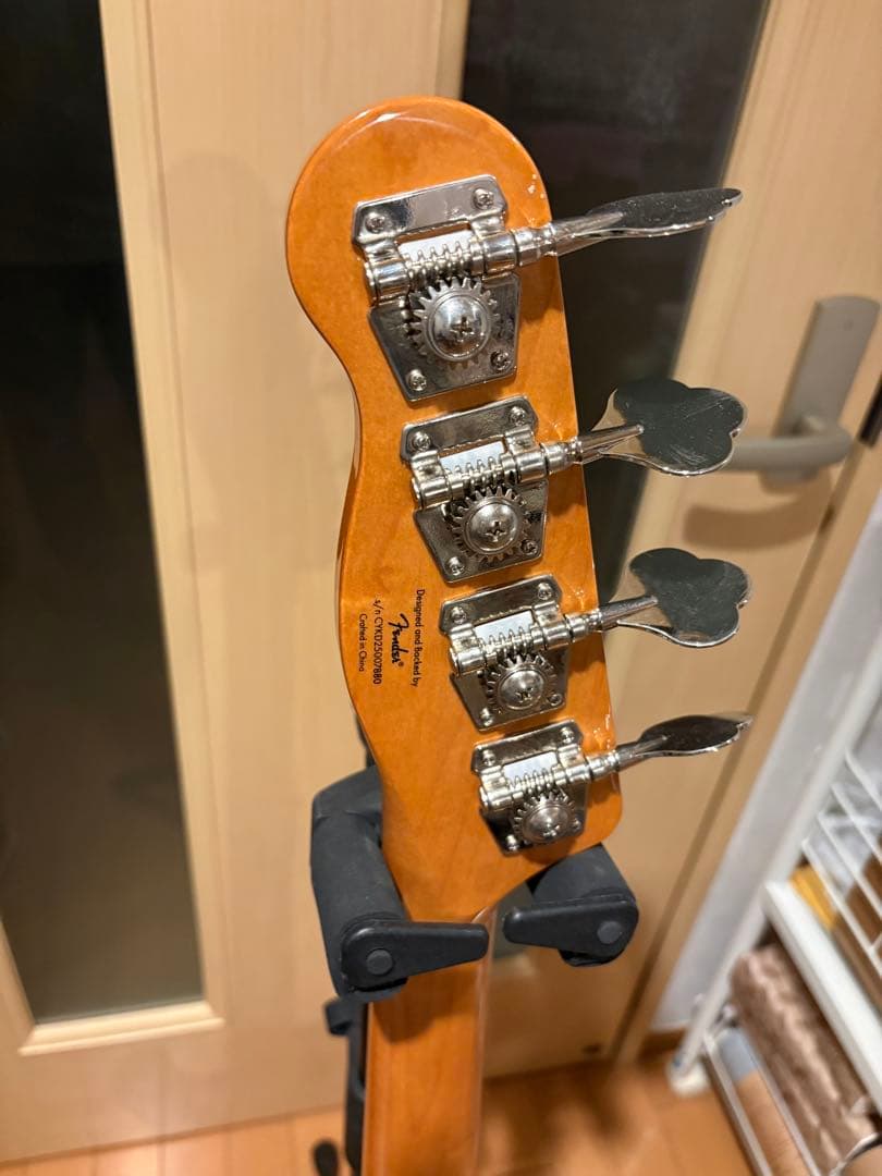 【未使用品】Squier by Fender Telecaster Bass