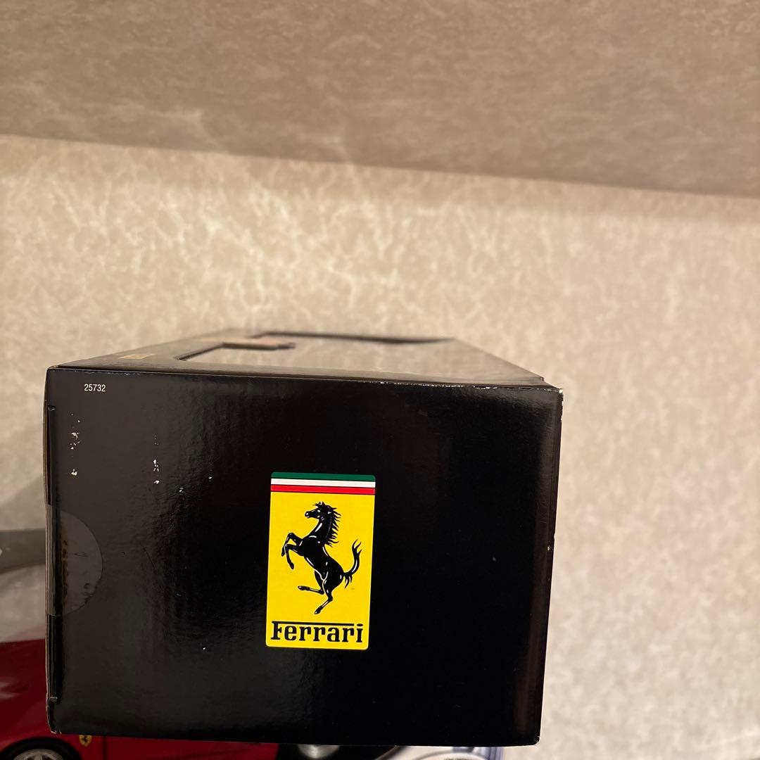 Hot Wheels 1/18 Ferrari Testarossaテスタロッサ
