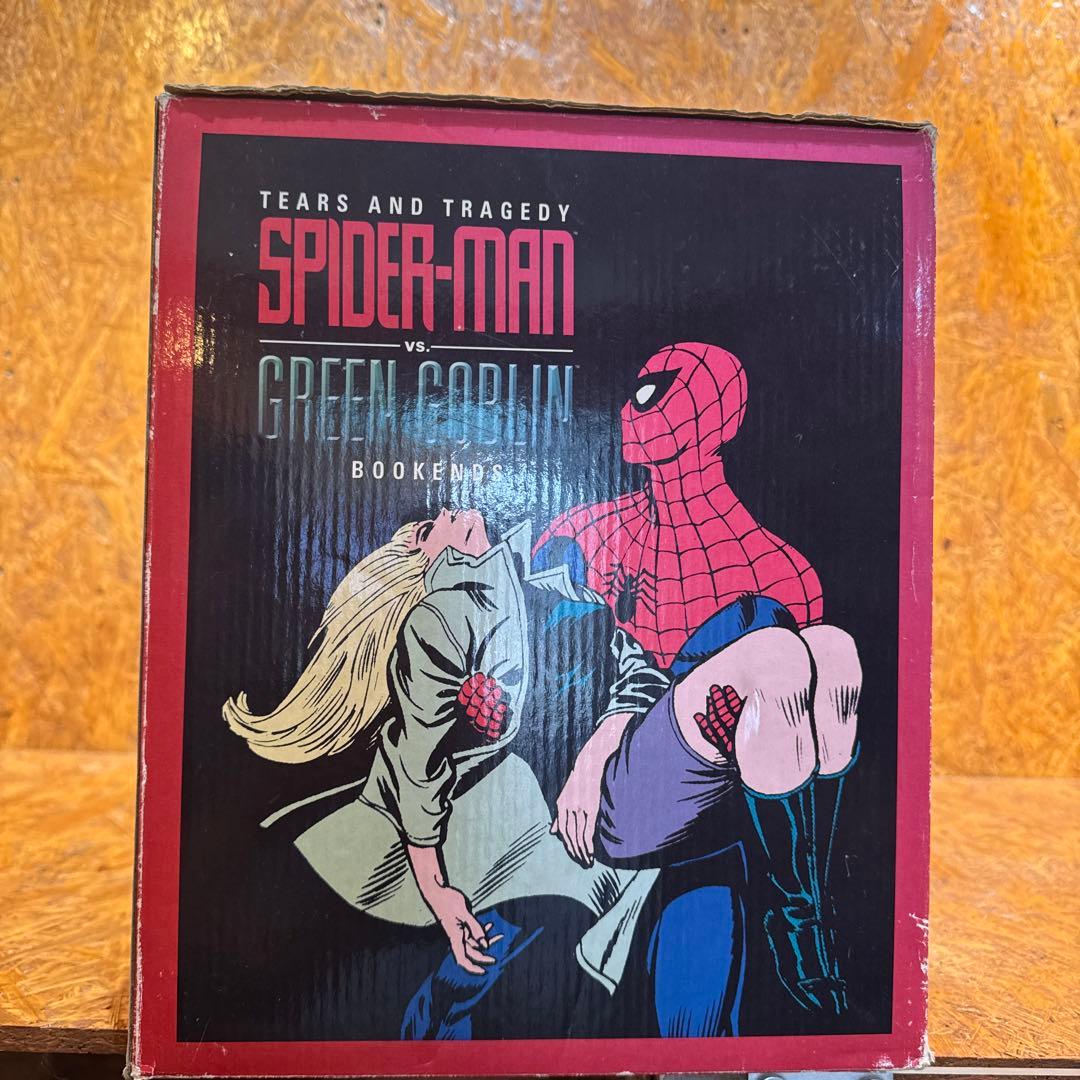 スパイダーマンVSグリーンゴブリン　ブックエンド　マーベル⭐︎新品未開封品⭐︎