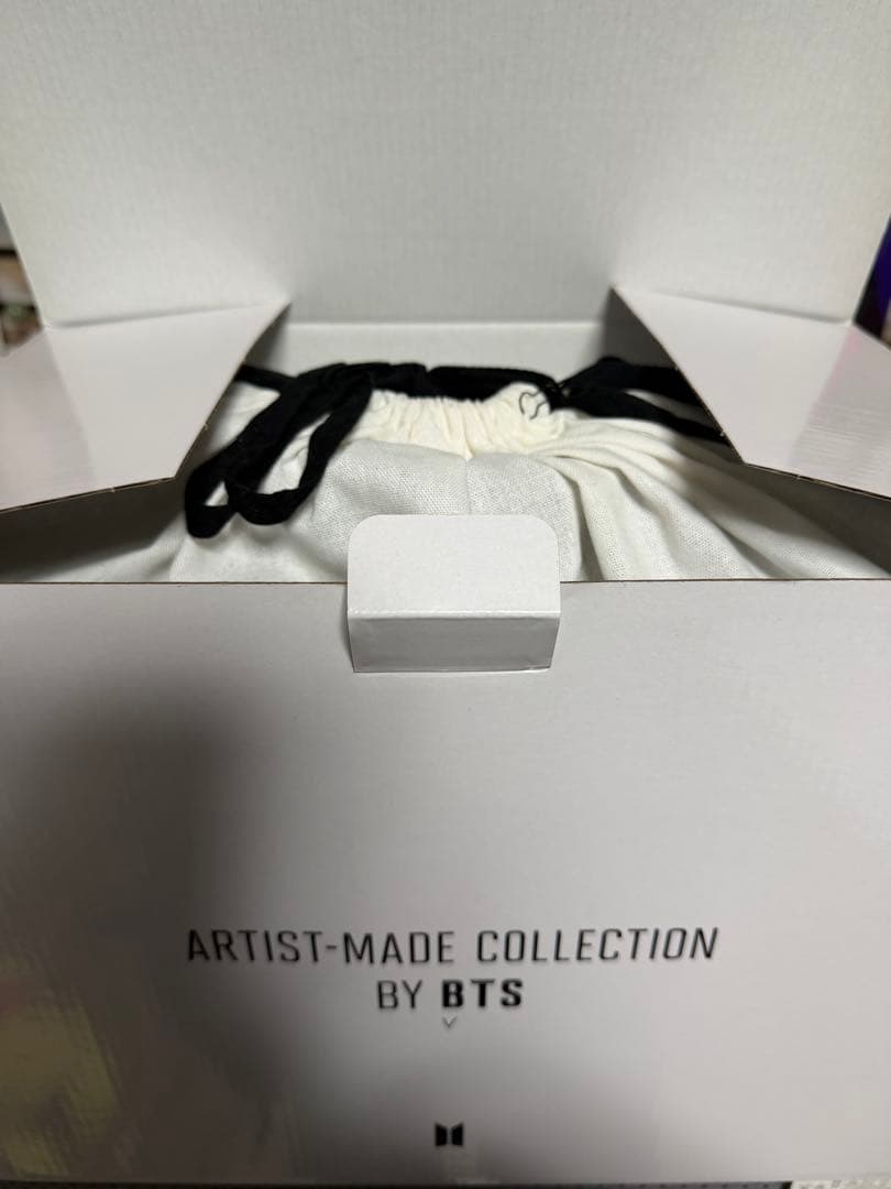 BTS テテMUTE BOSTON BAG