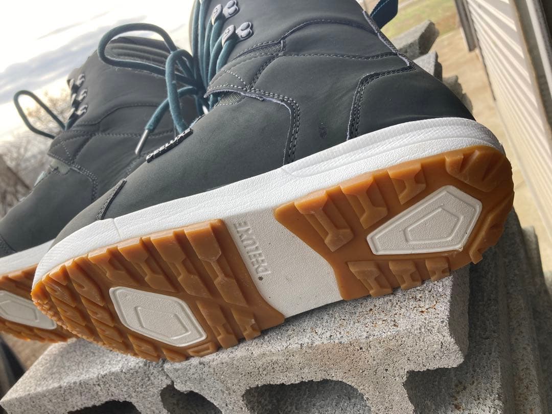 スノーボード deeluxs independent 25.5