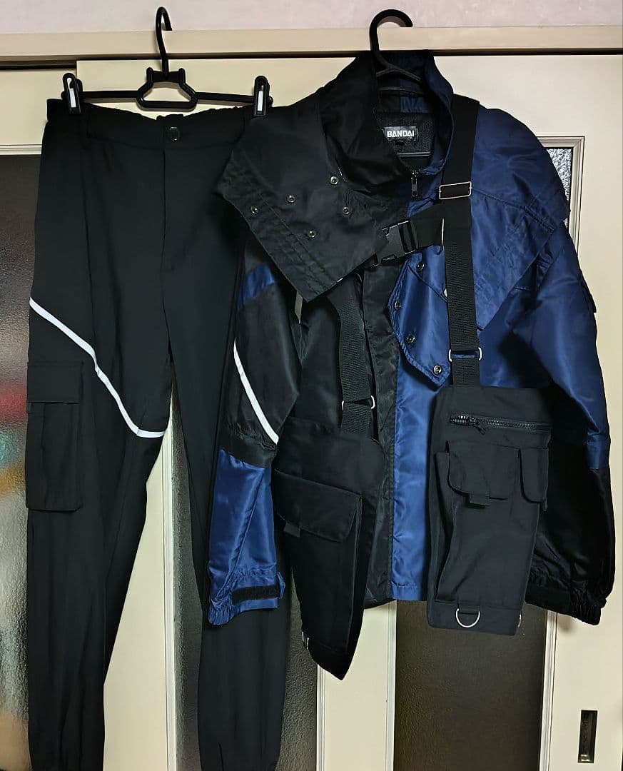 BANDAI 仮面ライダーギーツ DGP ジャケット＆ベスト&パンツ&ブーツ
