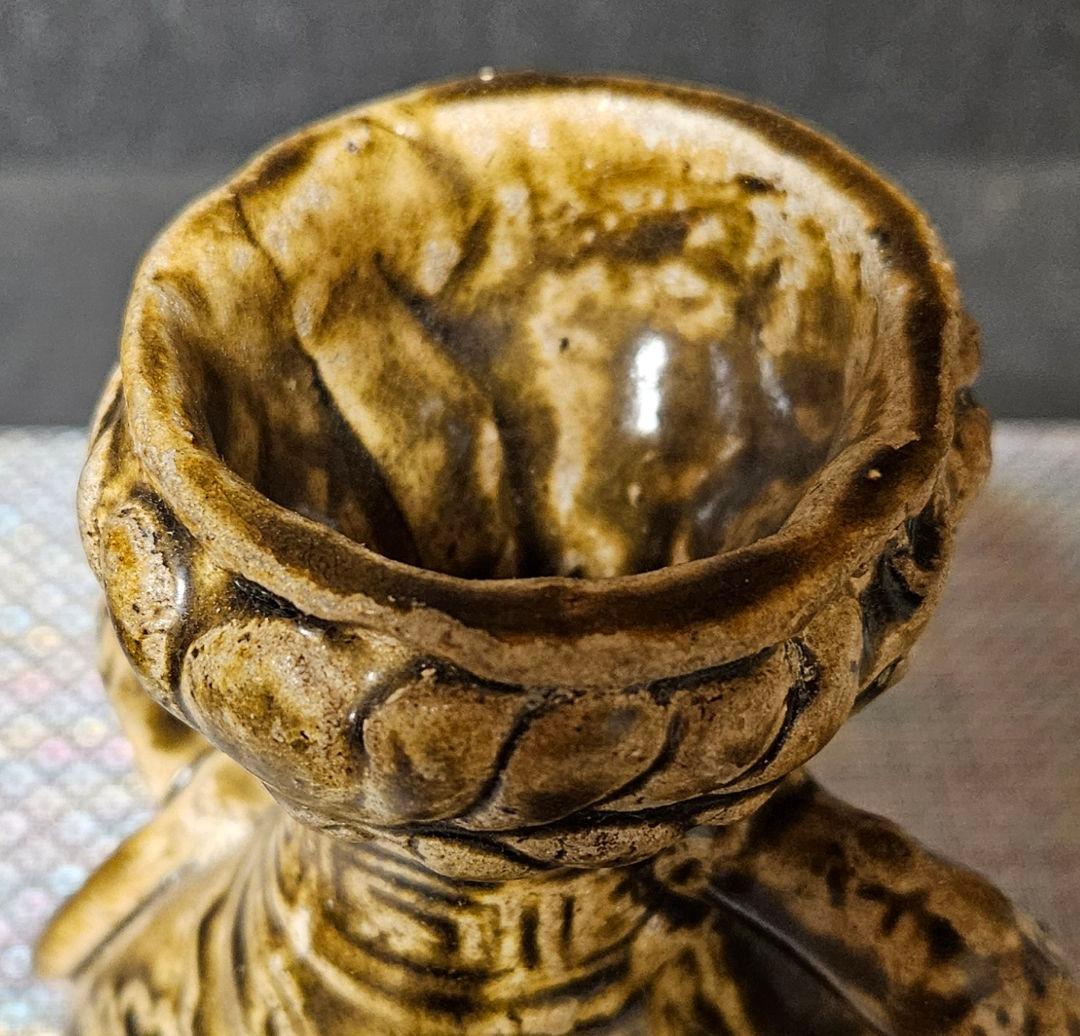 某美術館収蔵品　中国古陶磁器　五代時代　褐釉　双耳不遊環　浮彫　人物図　瓶　壺