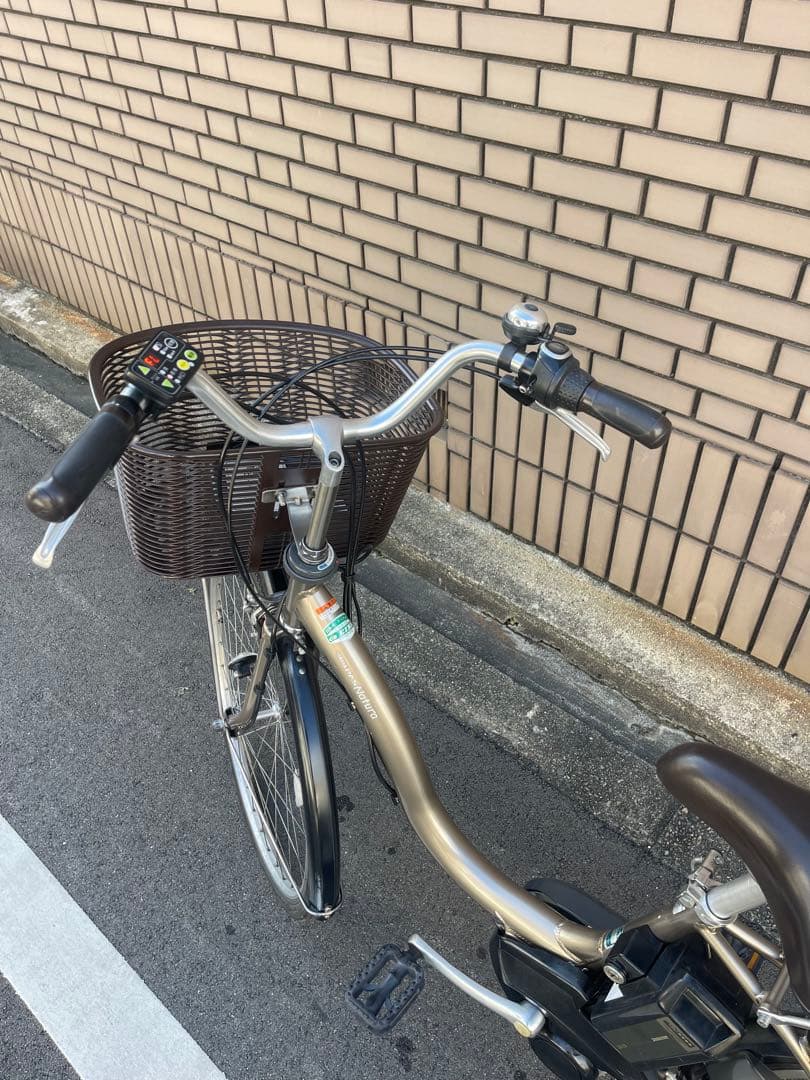 【週末限定】電動アシスト自転車 シルバー 前バスケット付き