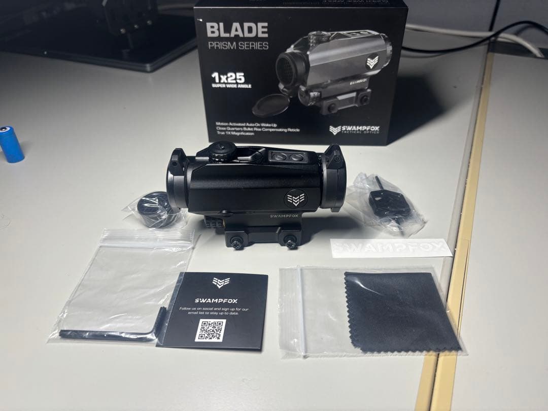 実物 Swampfox Blade 1x25 スコープ ドットサイト レッド