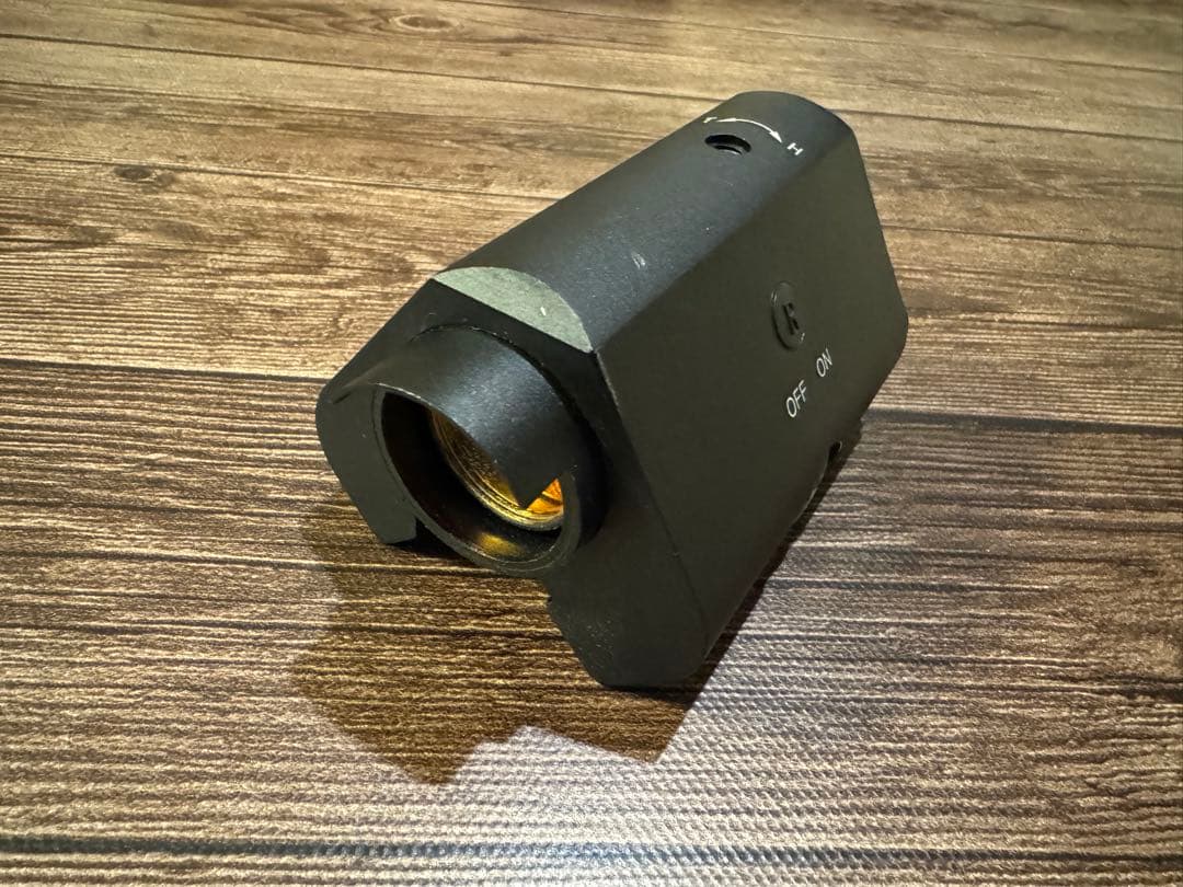 次世代電動ガン 東京マルイ 1300mAhバッテリー、マガジン、スコープ付き